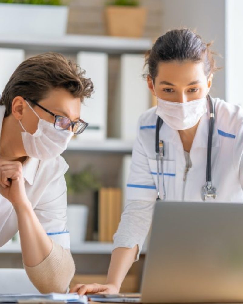 Doctors are talking.